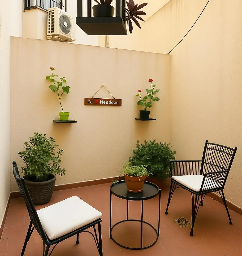 Calido Departamento A Una Cuadra De Aristides Mendoza Apartment